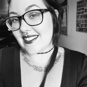 Meet your Posher, Adriana